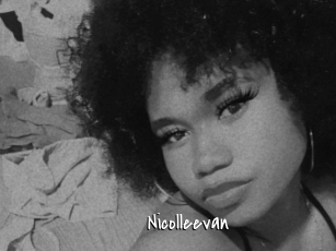 Nicolleevan