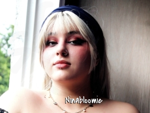 ninabloomie Sexy Footjobs