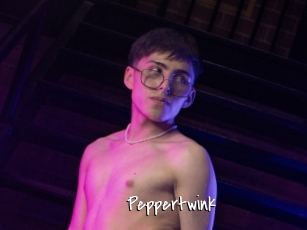 peppertwink Sexy Footjobs