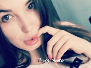 Roxy_Moore
