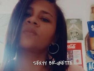 SEXYY_BRUNETTE