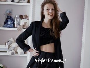 SkylarDiamonds Sexy Footjobs