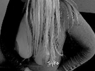 Sylke Sexy Footjobs