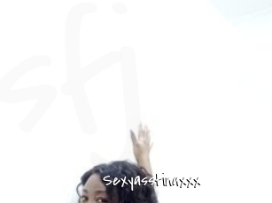 Sexyasstinaxxx