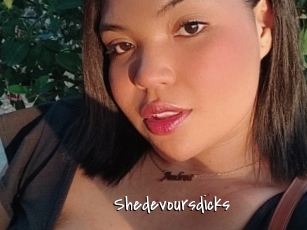 Shedevoursdicks