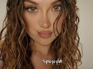 Spicycylia