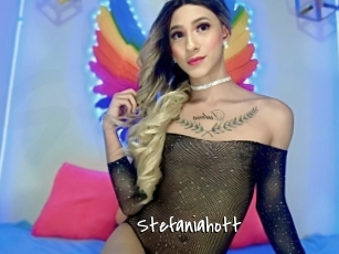 Stefaniahott