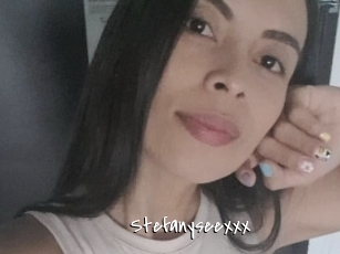 stefanyseexxx Sexy Footjobs