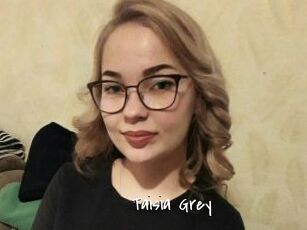 Taisia_Grey