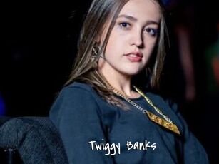 Twiggy_Banks