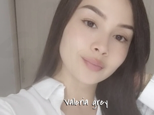 Valeria_grey