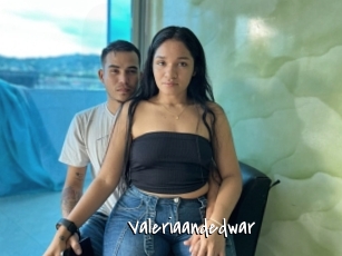 valeriaandedwar Sexy Footjobs