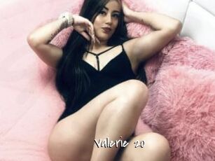 Valerie_20