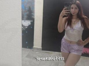 Yeseniahott88