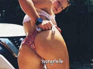 Yourgirlelle