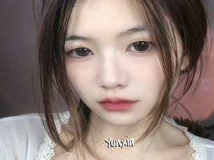 Yunxia